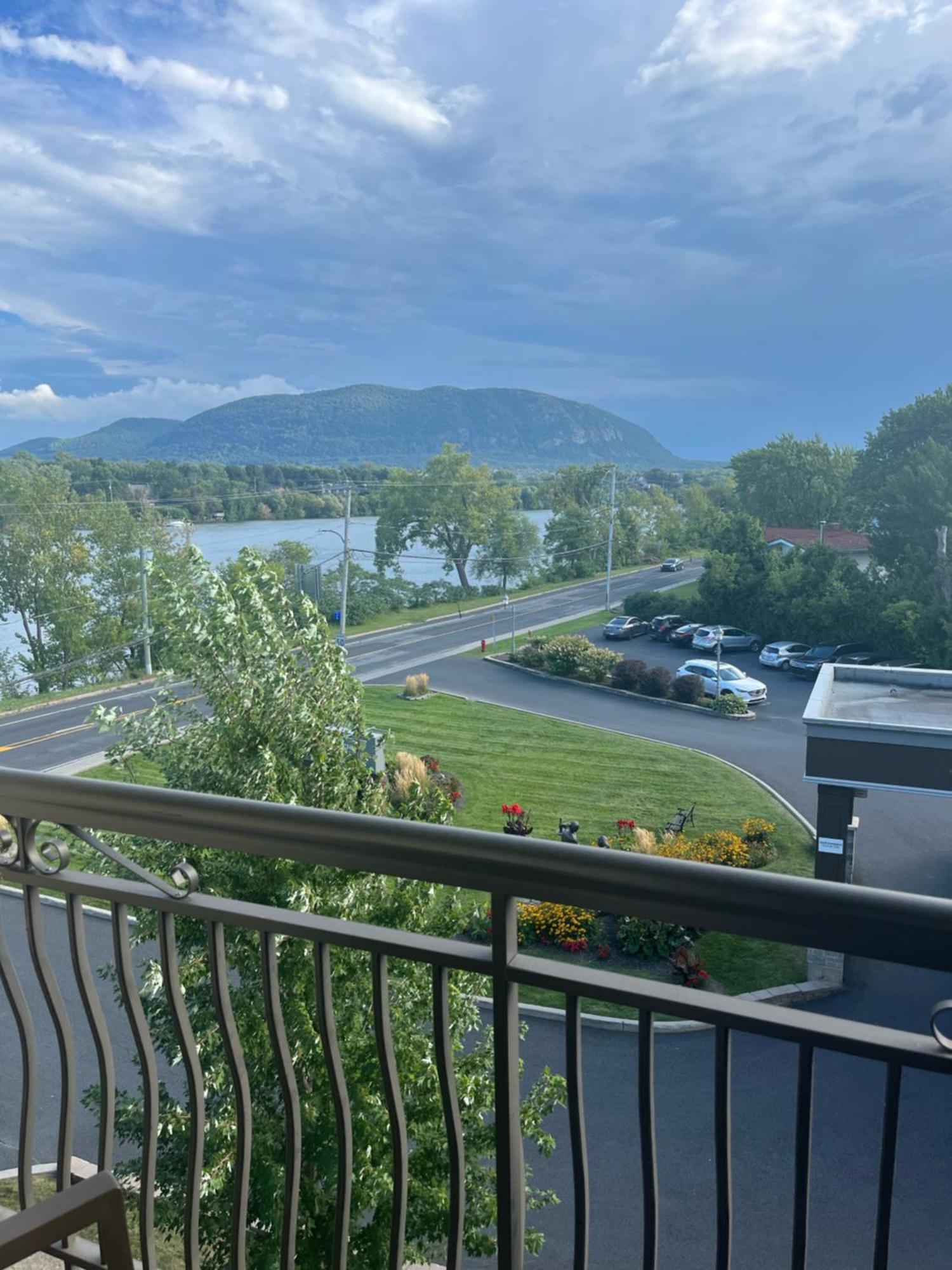 Hotel Rive Gauche Beloeil Eksteriør billede