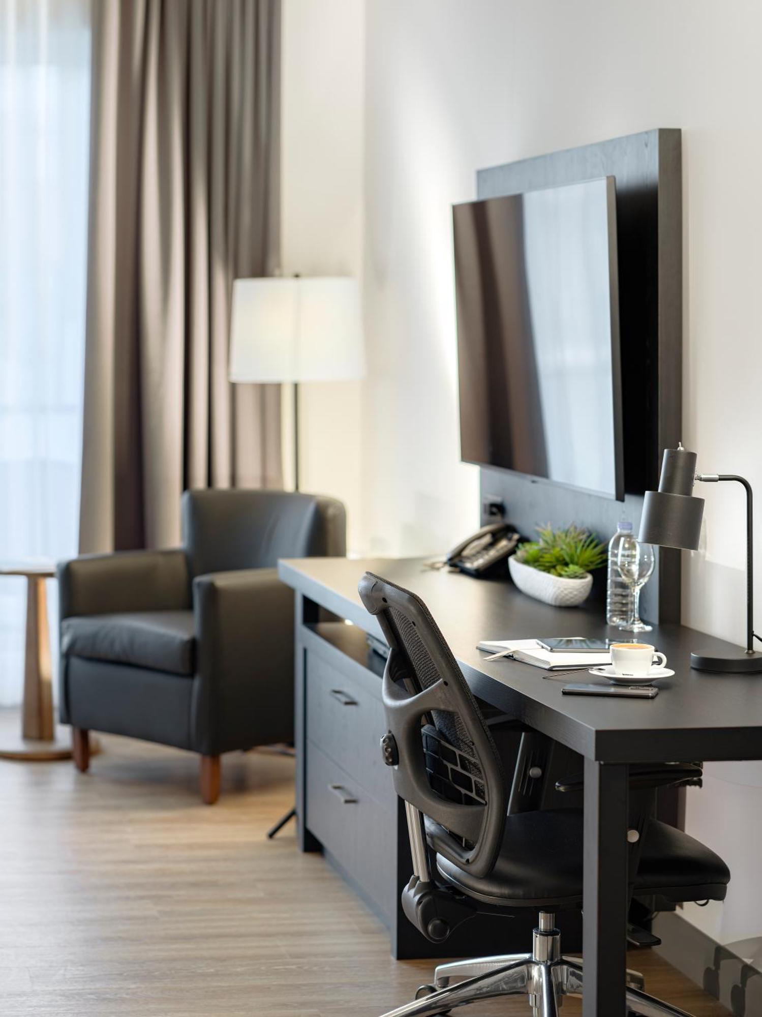 Hotel Rive Gauche Beloeil Eksteriør billede
