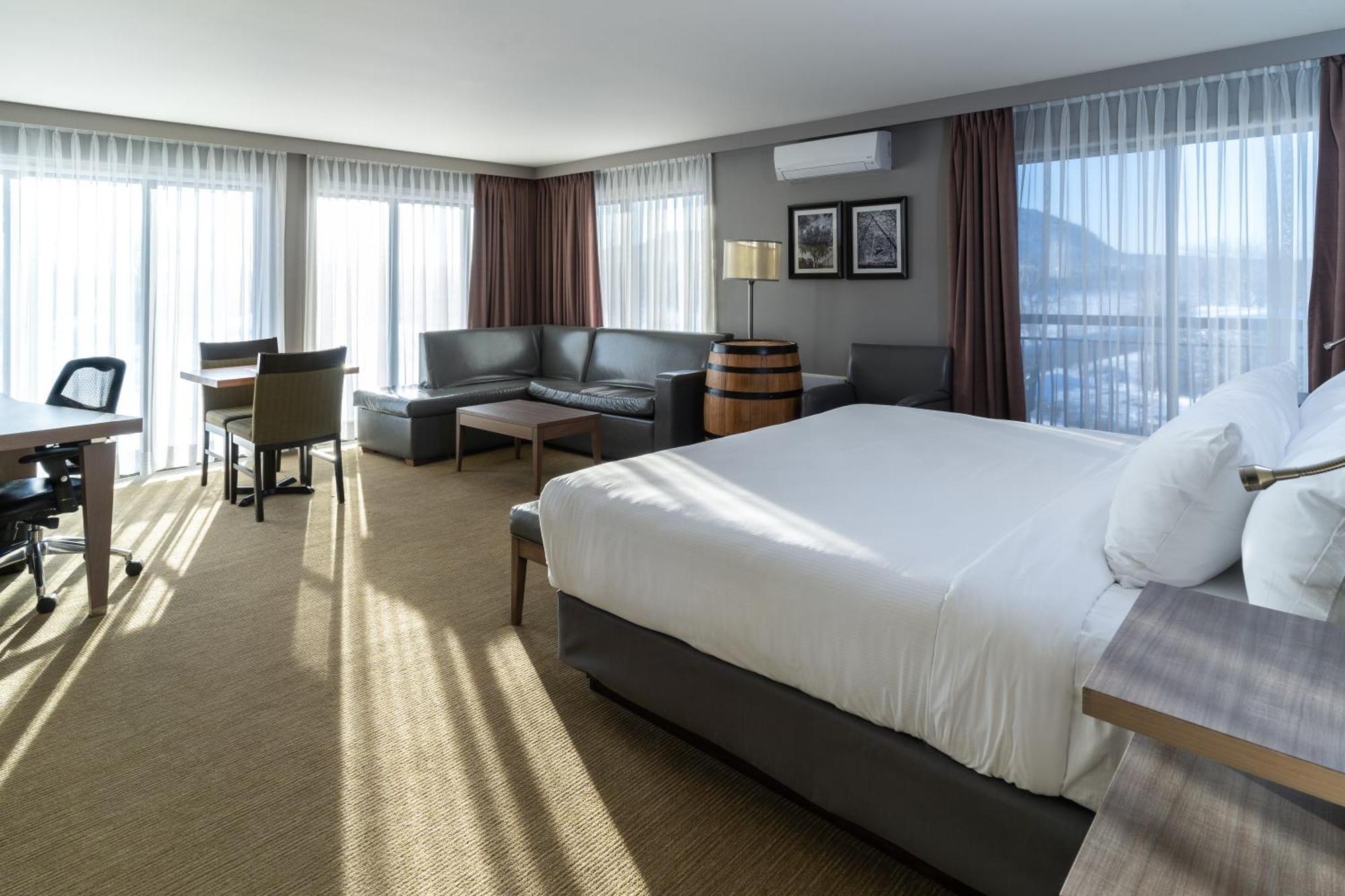 Hotel Rive Gauche Beloeil Eksteriør billede