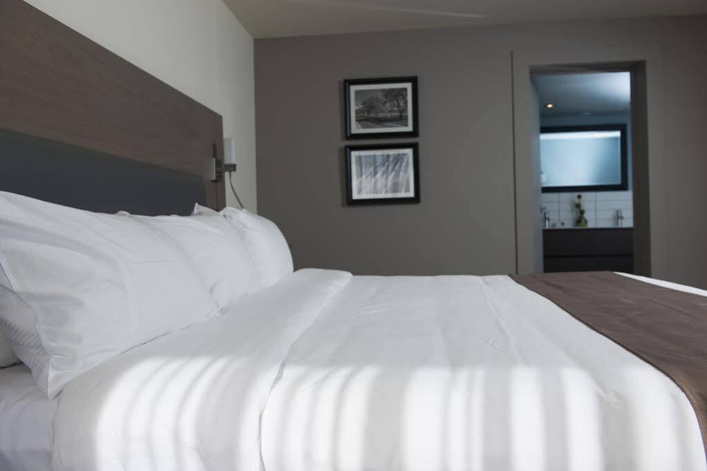 Hotel Rive Gauche Beloeil Eksteriør billede